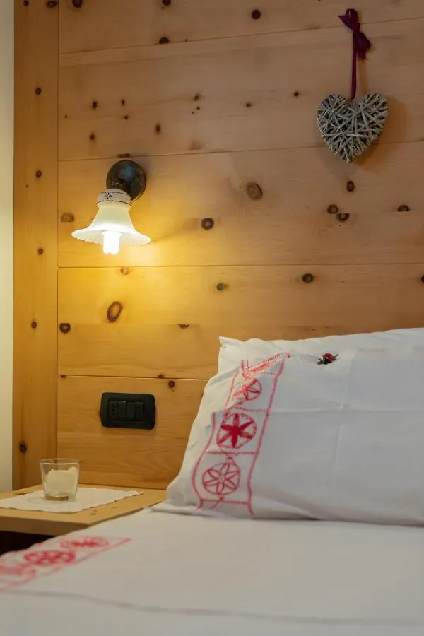 Chalet Mistral Livigno Apartment